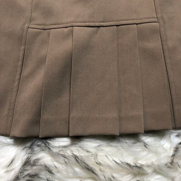 Vintage 90s Briggs New York Tan Pleated Back Hem Skirt - Picture 11 of 11